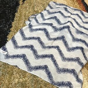 AVON Vintage Shawl Wrap in Navy & White Chevron Patterned Scarf  78" L x 18" W